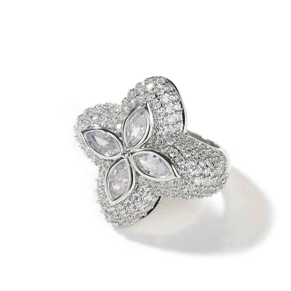 Iced Green/Clear CZ Star Rings for Women Men Unisex Cubic Zirconia Rings Fashion Jewelry for Gift