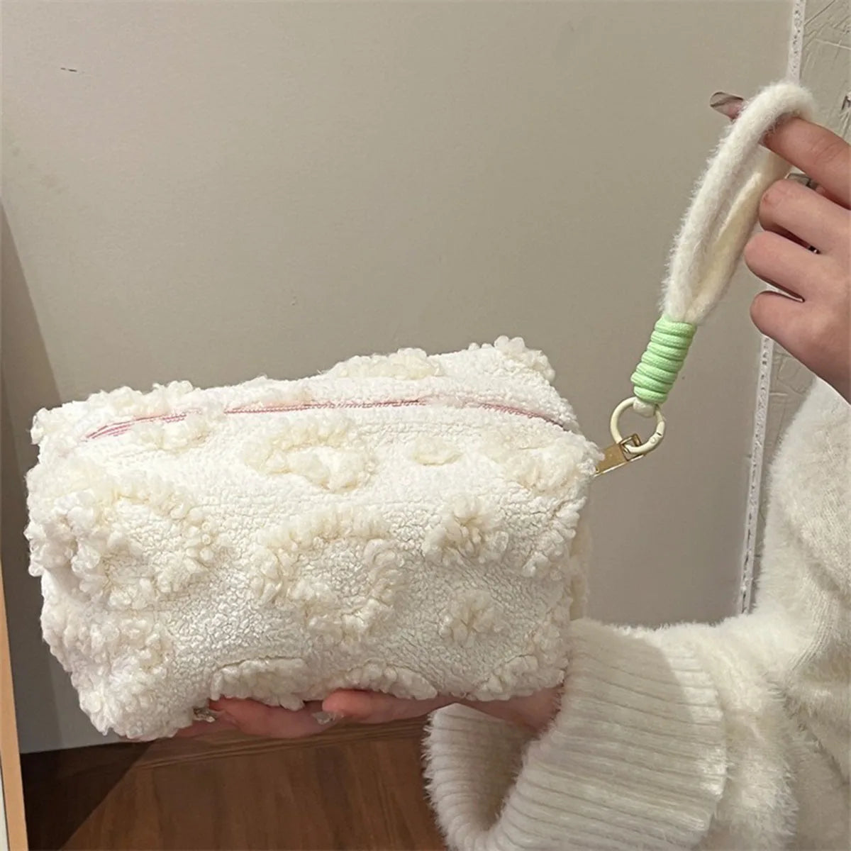 Plush Makeup Bags with Handle Soft Travel Cosmetic Storage Bag Dabfavshop