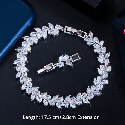 BeaQueen Trendy Green and White Cubic Zirconia Stone Silver Color Tennis Bracelets Dress Jewelry Accessories Gift for Women B100 Dabfavshop