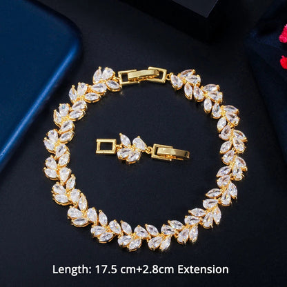 BeaQueen Trendy Green and White Cubic Zirconia Stone Silver Color Tennis Bracelets Dress Jewelry Accessories Gift for Women B100 Dabfavshop