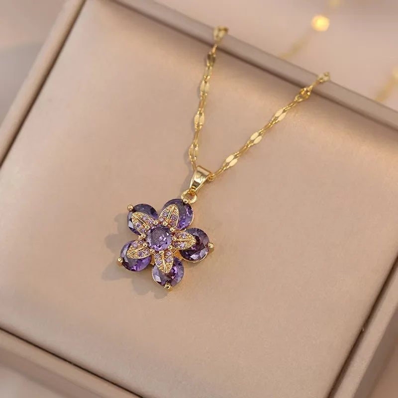 Luxury Spin Zircon Flower Pendant Necklace For Women