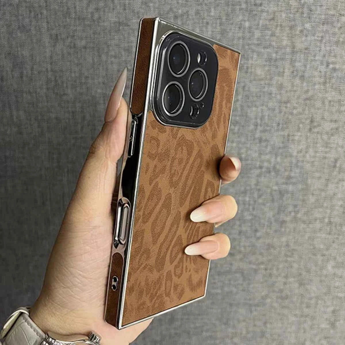 Luxury Leopard Pattern Matte Armor Phone Case For iPhones