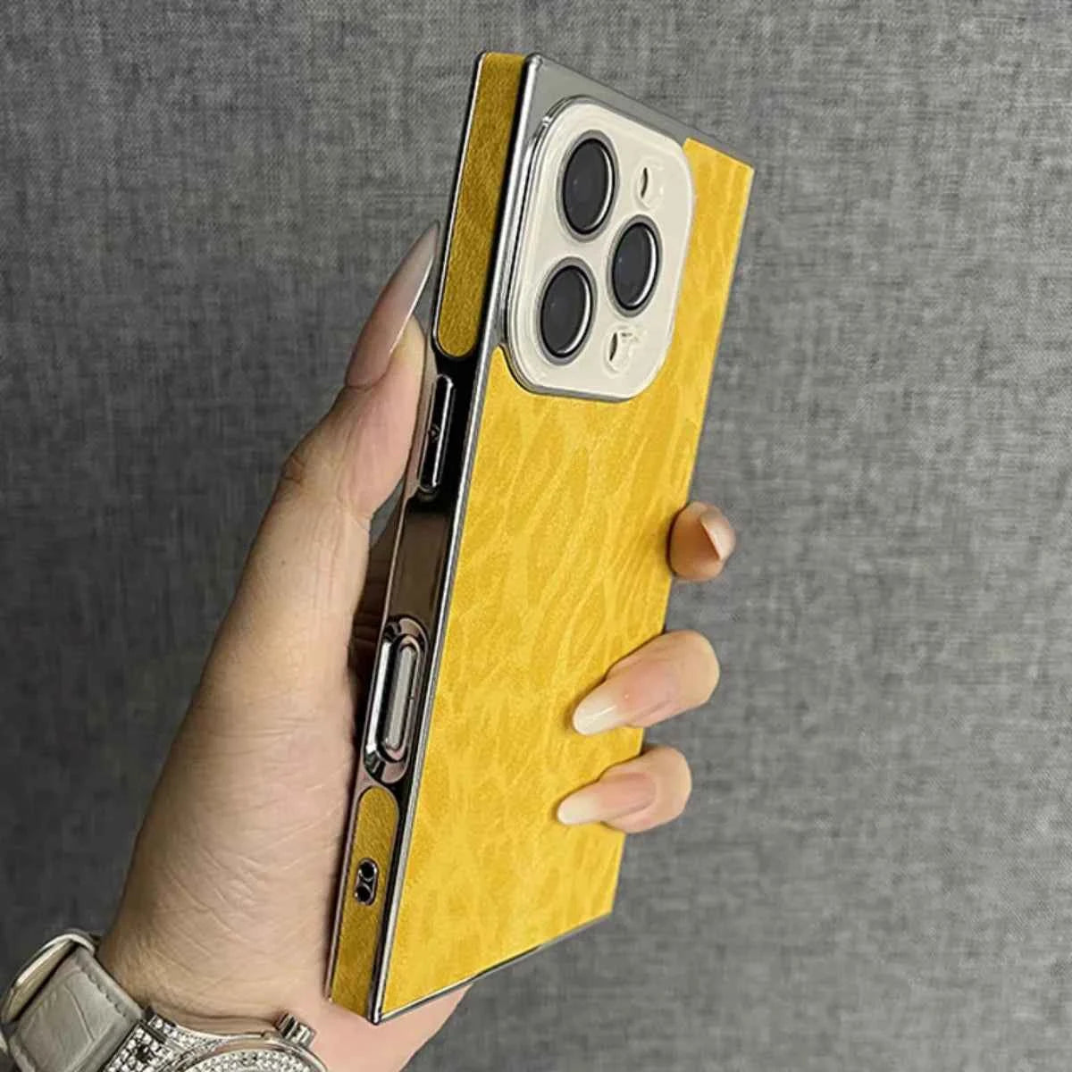 Luxury Leopard Pattern Matte Armor Phone Case For iPhones